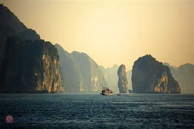 VALLÉE MAI CHAU À LA BAIE D'HALONG