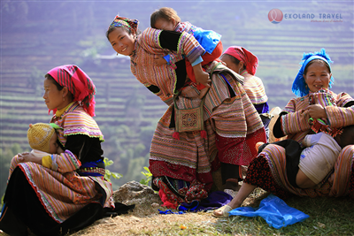 DE SAPA AU LAC THAC BA